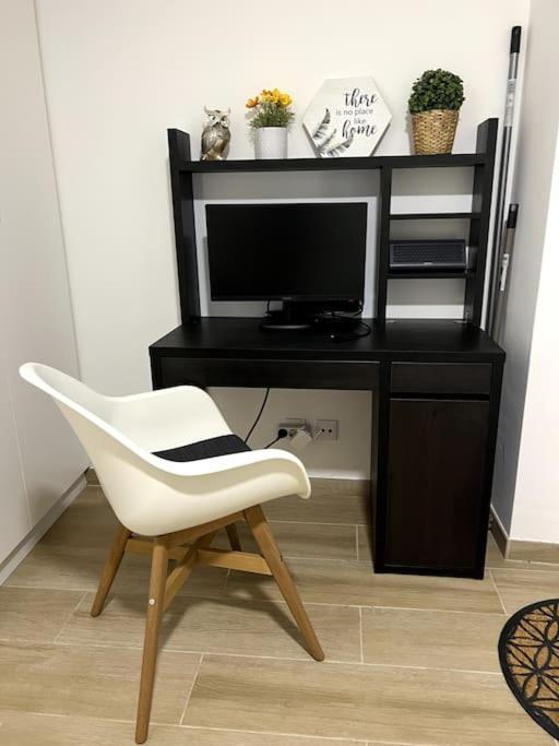 Artistic Digital Getaway - Patio & Great Location! Apartamento Lisboa Exterior foto